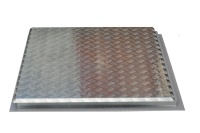 Квадратный уличный люк амо al 800*800 образец